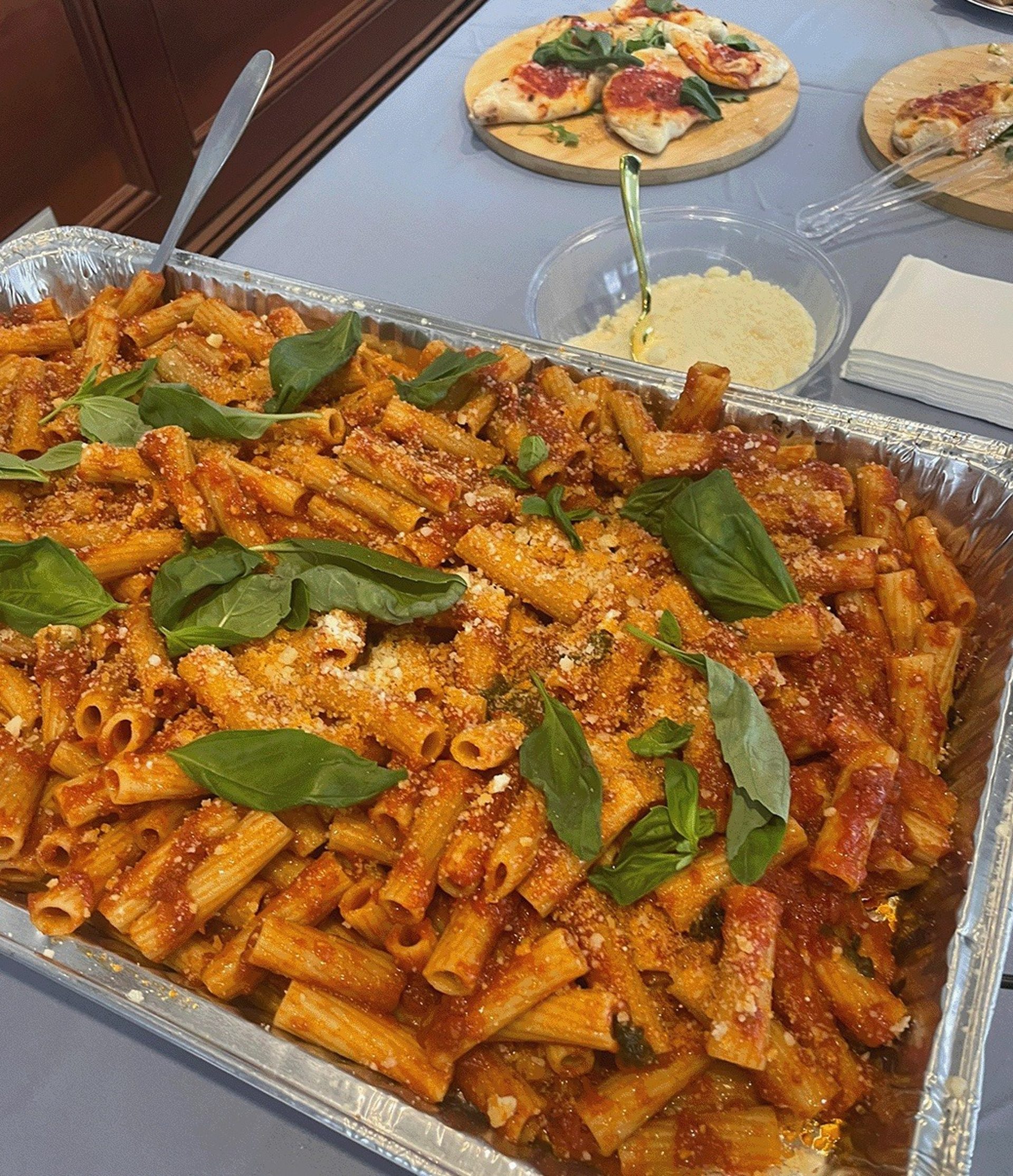 Pasta Trays: Lasagna, Baked Ziti & More