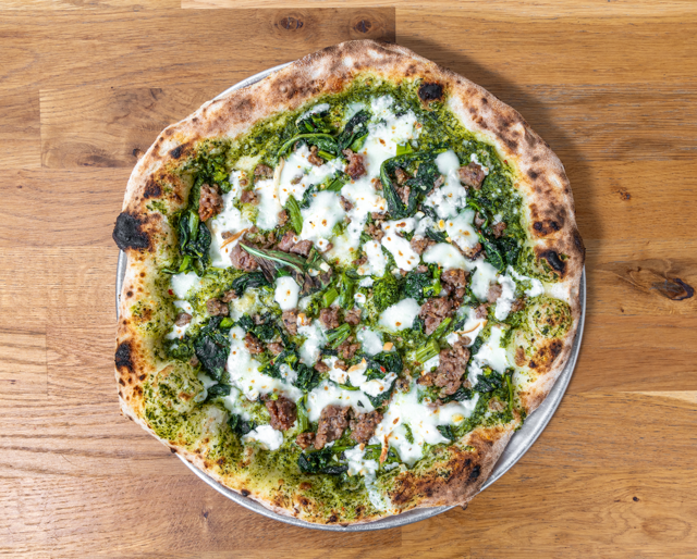 Salsiccia Pizza.