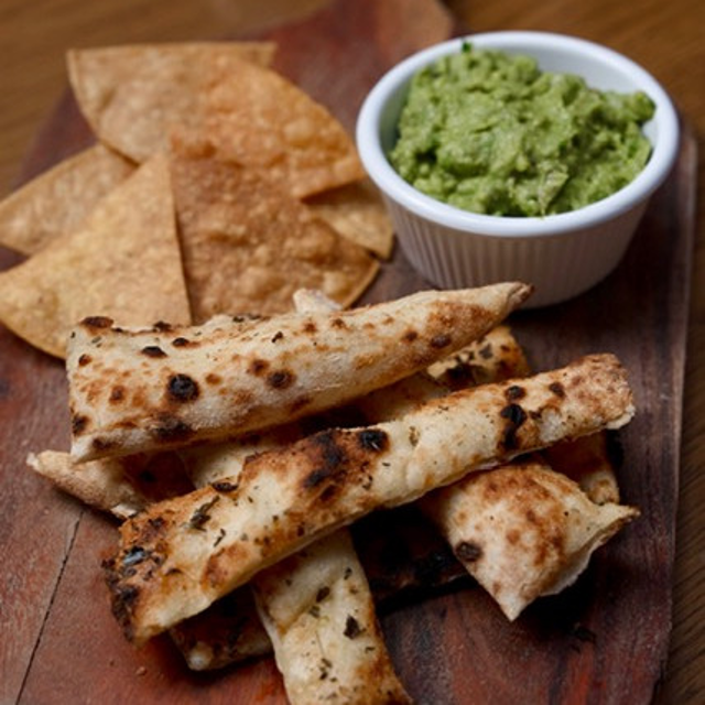 Guacamole & Focaccia.