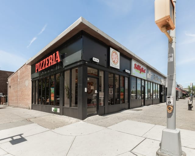Salsa Pizzeria - Rego Park, NY