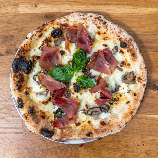 La funghi pizza.